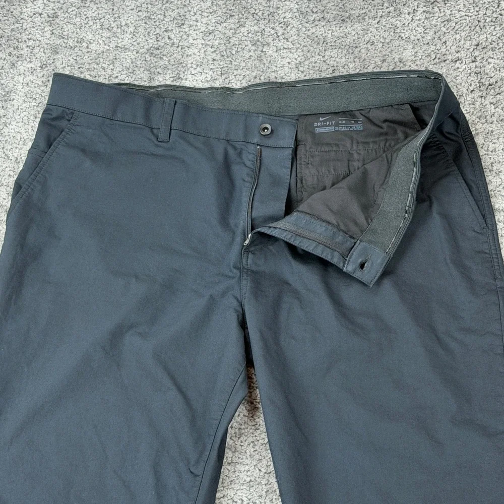 Nike Dri Fit‎ Standard Fit Men's W42 L27 Golf Pants Charcoal Gray Performance